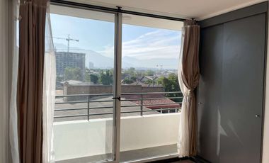 Confortable Studio, Vista despejada, Buena conectividad.