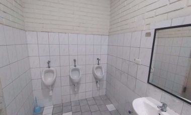 Oportunidad de Inversión: Local comercial a pasos del metro