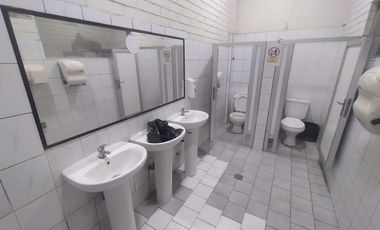 Oportunidad de Inversión: Local comercial a pasos del metro