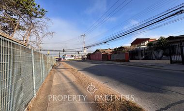 ¡Terreno ideal para Inversión! Con Excelente Ubicación Comercial  y Amplio Frente a Balmaceda