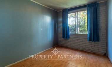 Oportunidad - Se vende casa muy cerca del metro Trinidad. Esquina Avenida Trinidad / Perú