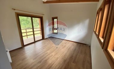 Arriendo a 35 min de Pucón Pet Friendly 4d 3b