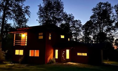Arriendo a 35 min de Pucón Pet Friendly 4d 3b