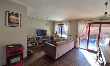 Casa en Arriendo en Alto Lo Castillo, Machalí