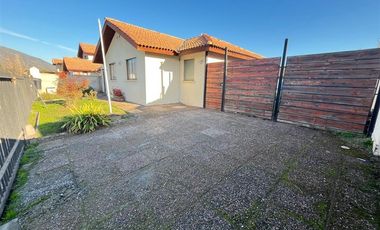 Casa en Arriendo en El Polo, Machalí