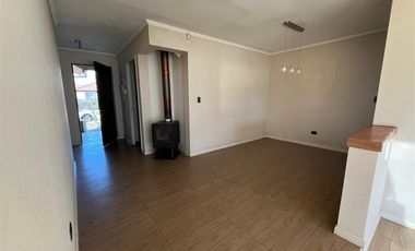 Casa en Arriendo en El Polo, Machalí