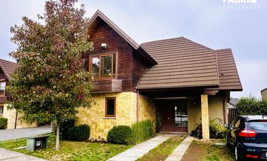 ARRIENDO CONDOMINIO SOCOVESA 3DORM +3BAÑOS +SERVICIOS