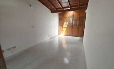 ARRIENDO de CASA RESIDENCIAL en ENVIGADO