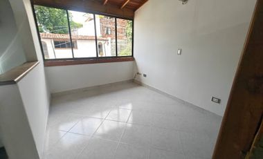 ARRIENDO de CASA RESIDENCIAL en ENVIGADO