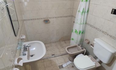 VENTA/PERMUTA - Casa 2 dormitorios - Villa Gobernador Gálvez.