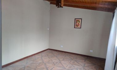 VENTA/PERMUTA - Casa 2 dormitorios - Villa Gobernador Gálvez.