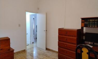 VENTA/PERMUTA - Casa 2 dormitorios - Villa Gobernador Gálvez.