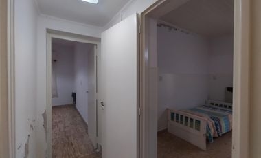 VENTA/PERMUTA - Casa 2 dormitorios - Villa Gobernador Gálvez.