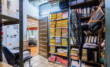 VENTA PISO DE OFICINAS Y 6 COCHERAS BARRIO SAN NICOLAS