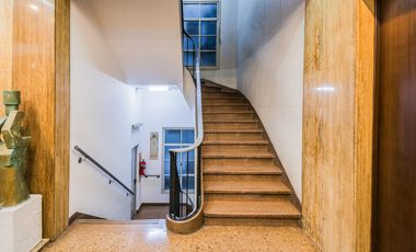 VENTA PISO DE OFICINAS Y 6 COCHERAS BARRIO SAN NICOLAS