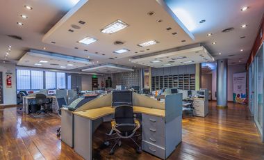 VENTA PISO DE OFICINAS Y 6 COCHERAS BARRIO SAN NICOLAS