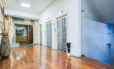VENTA PISO DE OFICINAS Y 6 COCHERAS BARRIO SAN NICOLAS
