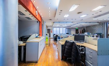 VENTA PISO DE OFICINAS Y 6 COCHERAS BARRIO SAN NICOLAS