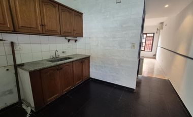 Venta PH 3 Ambientes en moron