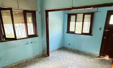 Venta de Casa en Remedios De Escalada 3 ambientes con Garaje