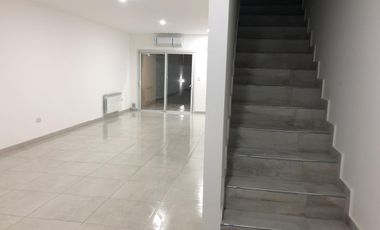 Casa en  Barrio Perticone