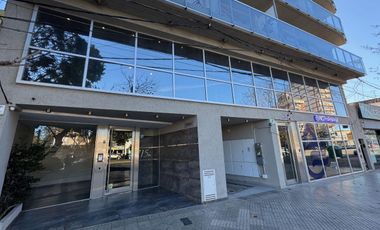 Oficina en Venta con renta en Arroyito Rosario