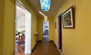 Casa Sarandi avellaneda tres ambientes jardin Venta apto credito