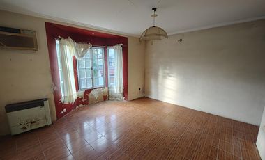 VENTA EN BLOCK en Villarino  1436 (REMEDIOS DE ESCALADA)