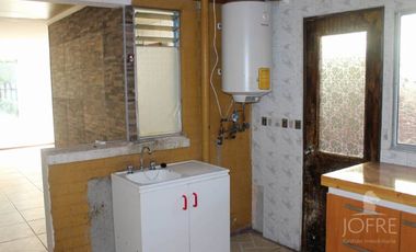 CASA 2 PISOS 3D 1B, EN SECTOR LOS ACACIOS, LOS ANDES