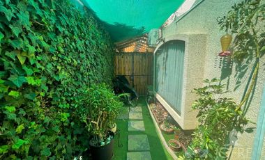 CASA EN 3D 2B CONDOMINIO LOS MAITENES DE CALLE LARGA
