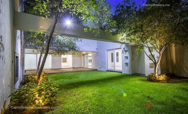 Casa de Lujo en Renta en Santa Anita Club de Golf zona Sur