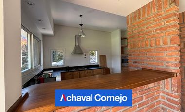Benavidez | San Isidro Labrador - Casa en venta con 4 dormitorios y altillo