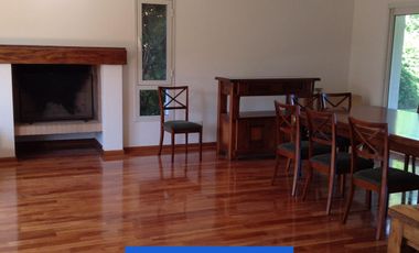 Benavidez | San Isidro Labrador - Casa en venta con 4 dormitorios y altillo