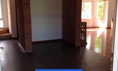 Benavidez | San Isidro Labrador - Casa en venta con 4 dormitorios y altillo