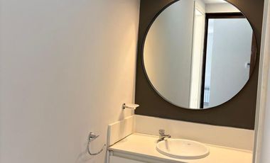 Duplex en  Alquiler en San Ignacio Village. Planta baja 2 dormitorios de gran calidad
