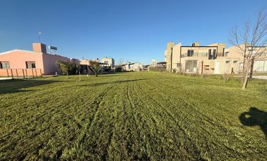 VENTA TERRENO EN FUNES NORTE
