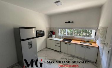 Casa en alquiler, 4 ambientes - Condominio Lazulada