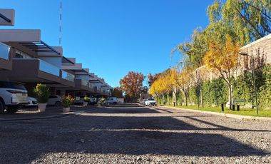 COMPLEJO PRIVADO PUNTA CAYMAN DEPARTAMENTO 6 EN ALQUILER
