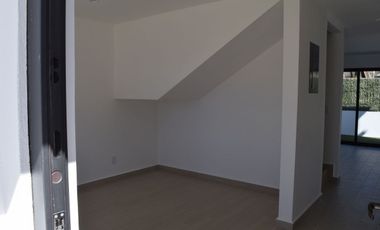 CASA EN VENTA EN REAL DEL MAR TIJUANA DE 3 REC. MAZZORBO
