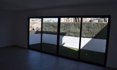 CASA EN VENTA EN REAL DEL MAR TIJUANA DE 3 REC. MAZZORBO