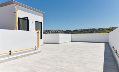 CASA EN VENTA EN REAL DEL MAR TIJUANA, DE 3 REC.
