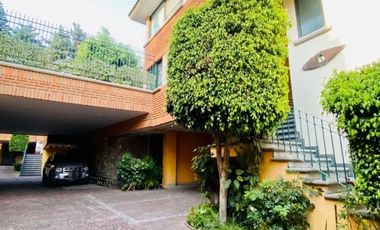 Renta casa en condominio Parques de la Herradura