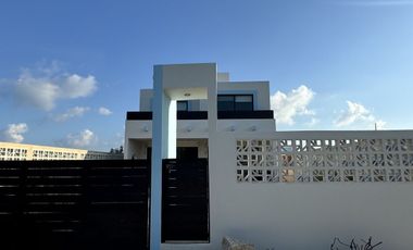 Venta Casa en Chicxulub Puerto a 250 m de la playa