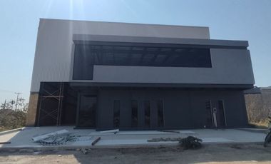 Bodega Industrial en Renta de 553 m2 Ubicada en Toluquilla, Tlaquepaque Jal