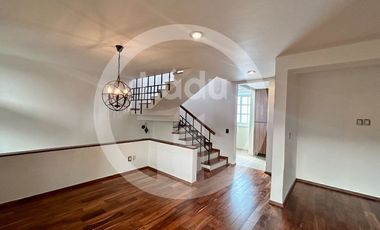 Casa en Condominio VENTA Del Valle Centro