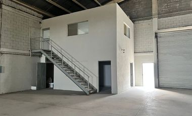 Bodega en Renta Salinas Victoria