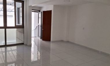 Renta Local Comercial  / Cerca de Insurgentes Sur Manacar