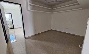 VENTA CASA EN LEANDRO VALLE