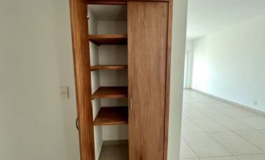 Departamento en Vía Montejo – 2 Recámaras, 2.5 Baños (Venta o Renta)