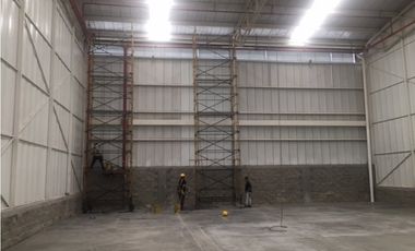 BODEGA PARQUE INDUSTRIAL  AEROPUERTO EL DORADO, BOGOT